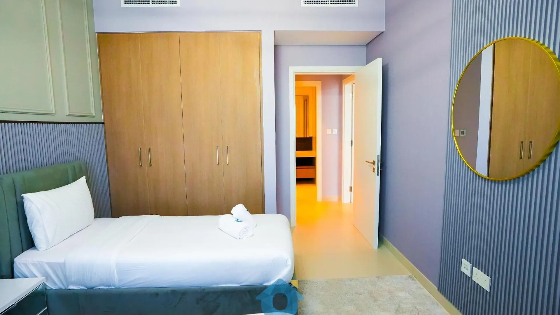 Like Home - 4204 Luxurious 2-Bedroom Residence With Spectacular City And Creek Views Dubai