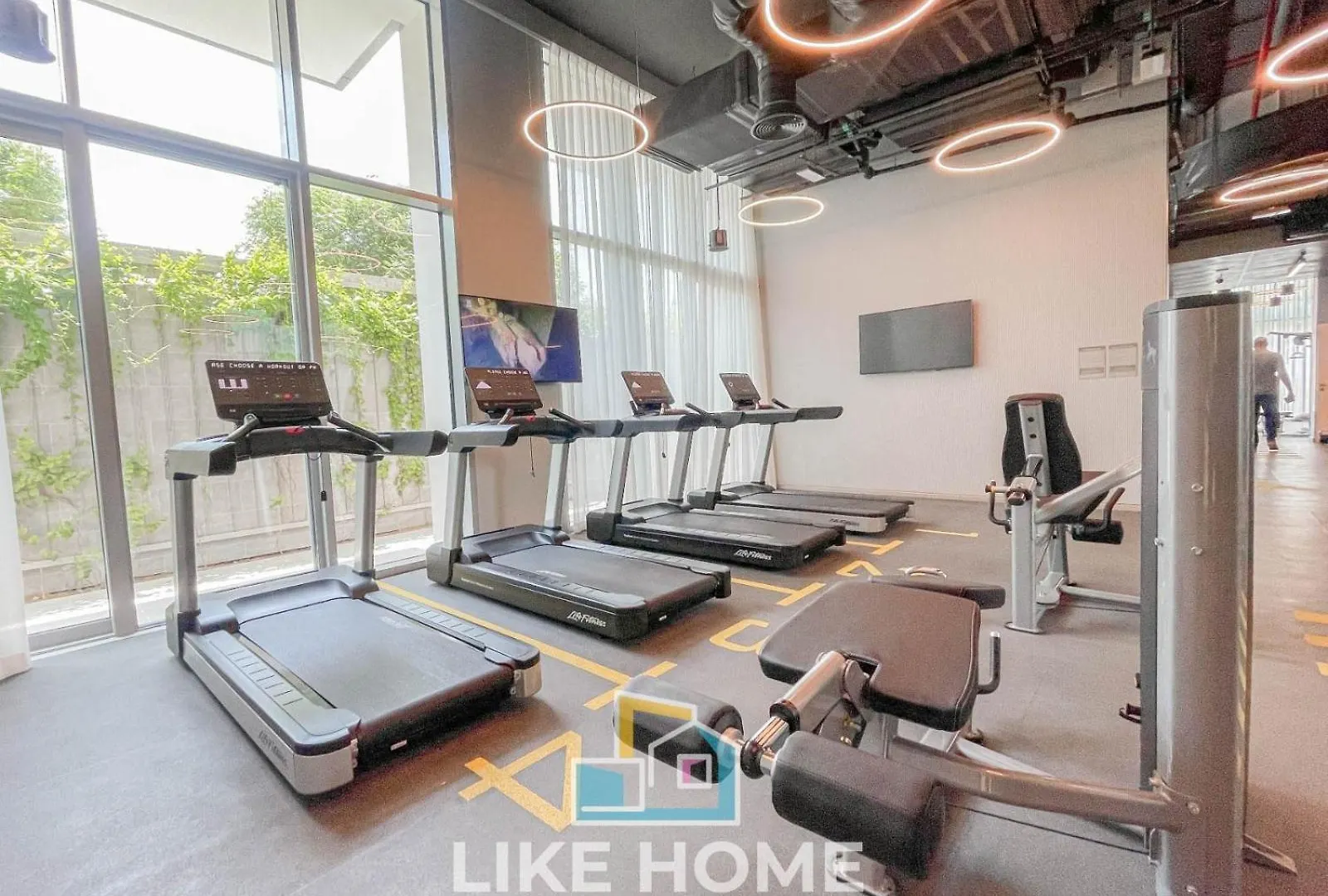 Apartment Like Home - 4204 Luxurious 2-Bedroom Residence With Spectacular City And Creek Views Dubai